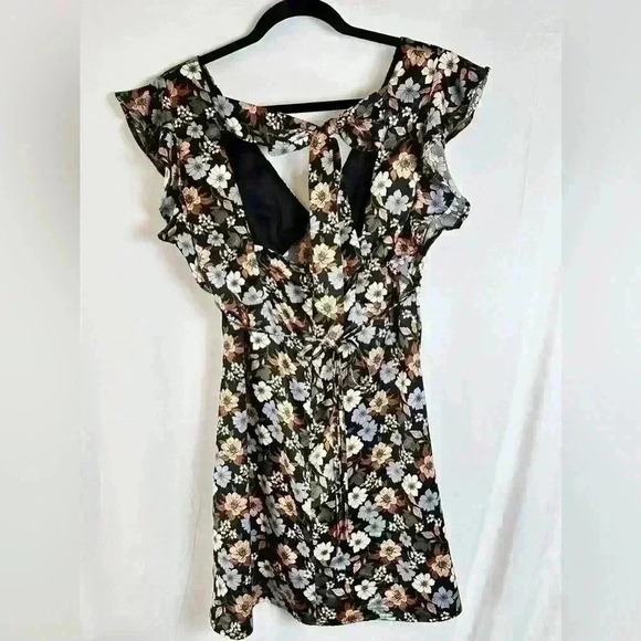 Altar'd State Alysiana Satin Floral Flutter Sleeve Dress open back tie bow - Picture 7 of 7